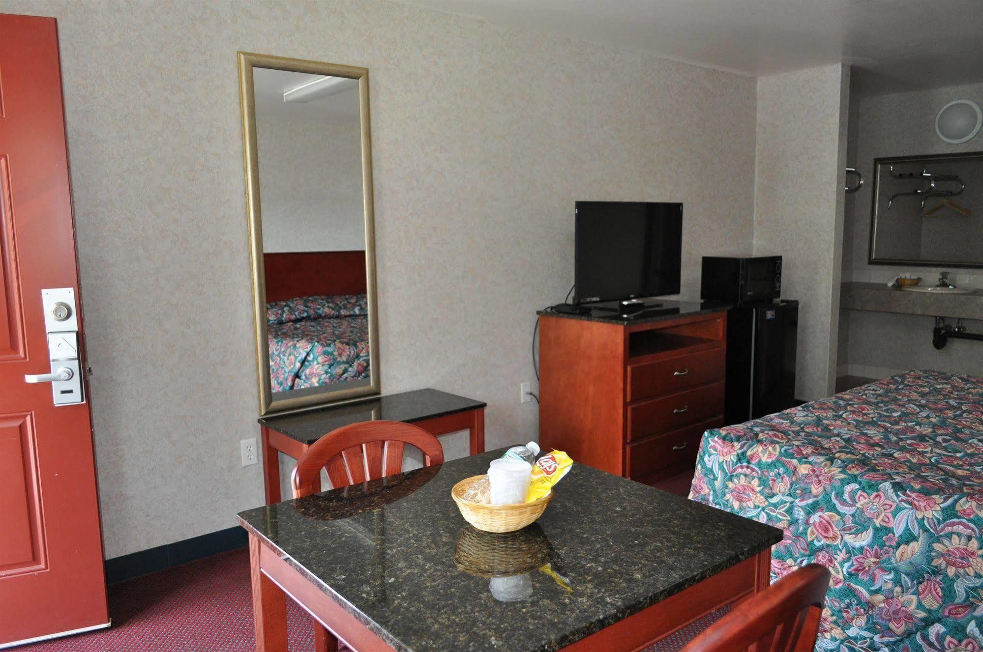 Atrium Inn&Suites Galloway Exterior foto