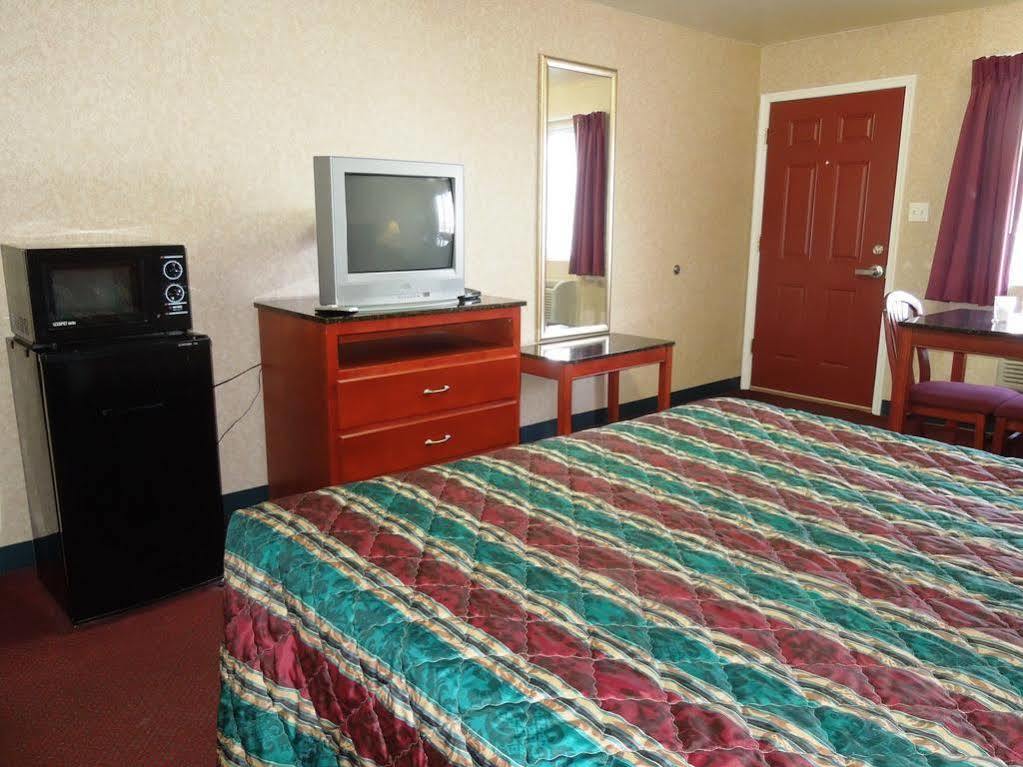 Atrium Inn&Suites Galloway Exterior foto
